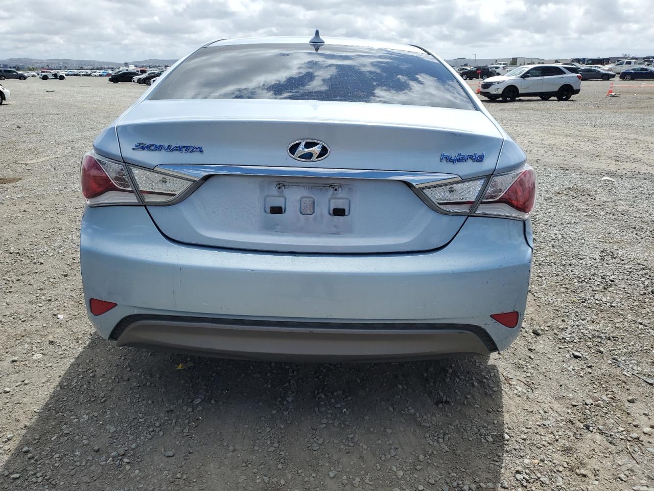 2013 Hyundai Sonata Hybrid VIN: KMHEC4A45DA064746 Lot: 57072995