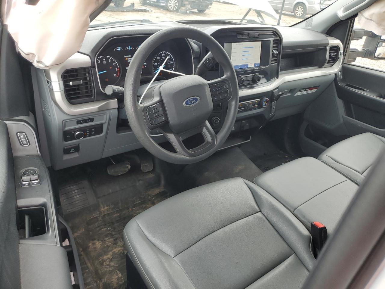 2022 Ford F150 VIN: 1FTMF1C51NKD05533 Lot: 56687955
