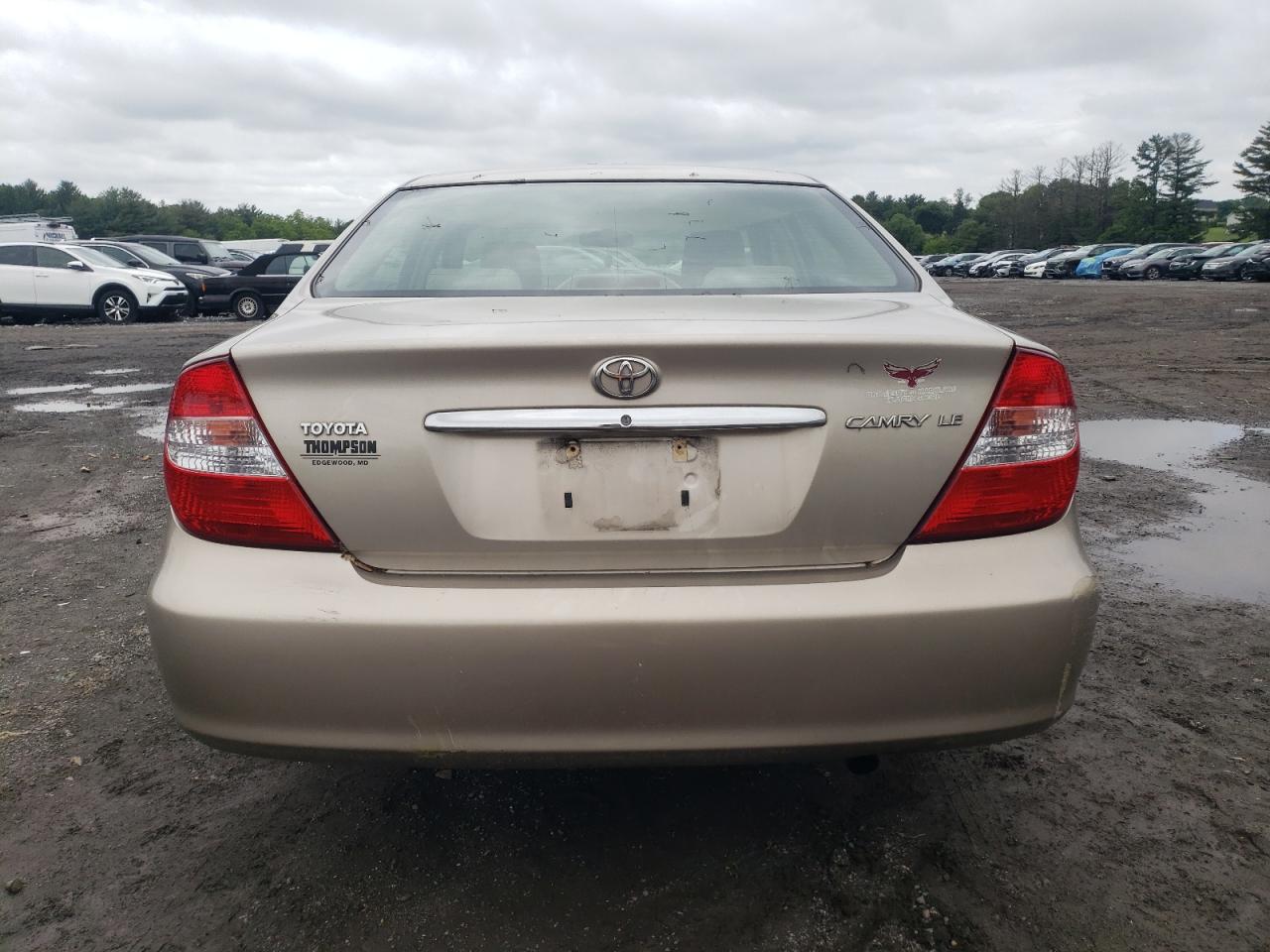 2004 Toyota Camry Le VIN: 4T1BE30K74U796902 Lot: 58654075
