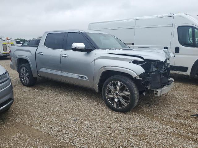  TOYOTA TUNDRA 2023 Srebrny