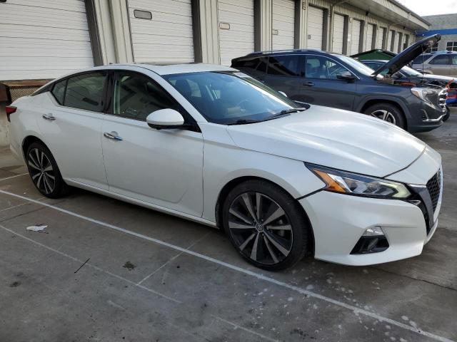  NISSAN ALTIMA 2019 White