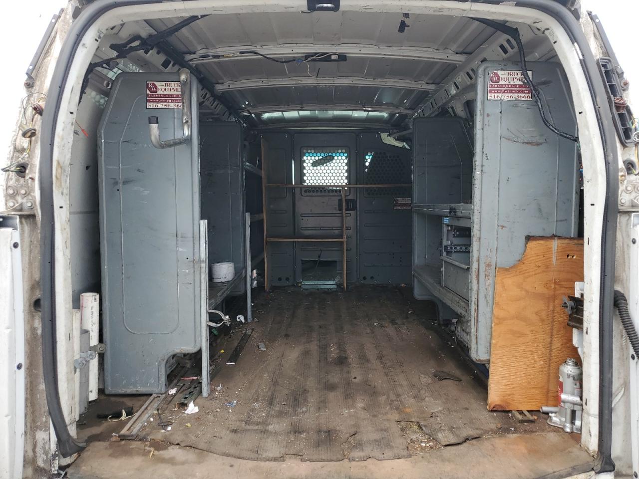 2015 Chevrolet Express G2500 VIN: 1GCWGFCF3F1113291 Lot: 57184965