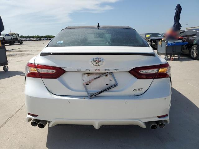  TOYOTA CAMRY 2018 Biały