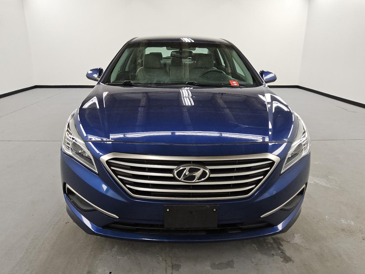 2017 Hyundai Sonata Se for Sale in Wheeling, IL - Normal Wear