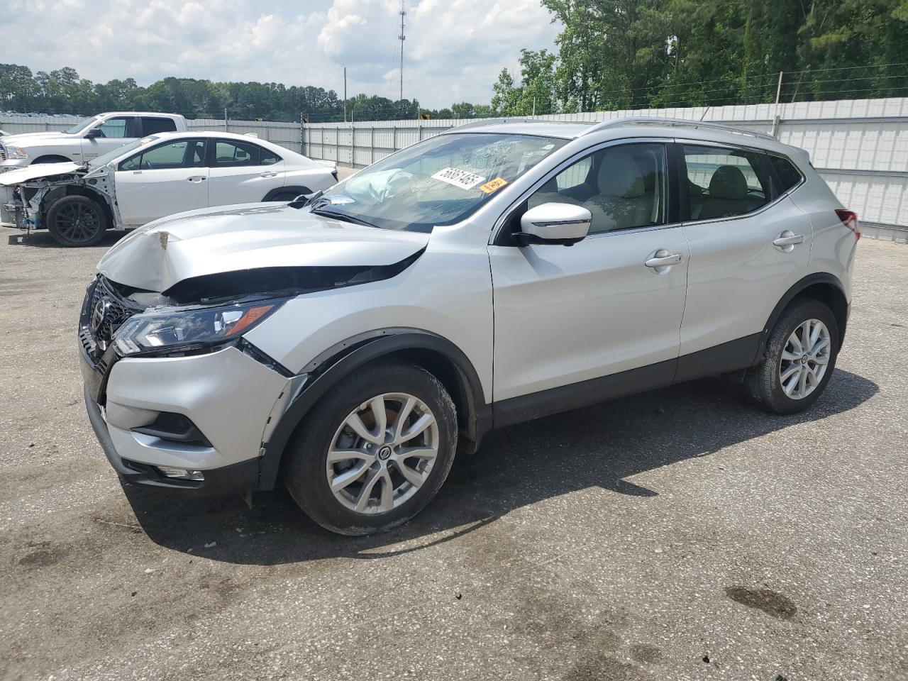 2022 Nissan Rogue Sport Sv