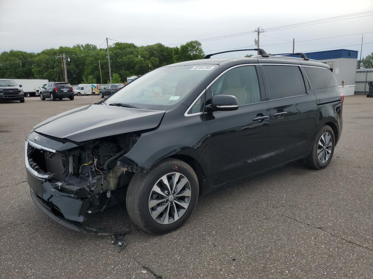 2018 Kia Sedona Ex for Sale in Ham Lake, MN - Front End