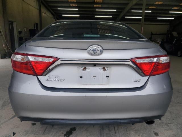  TOYOTA CAMRY 2016 Серый