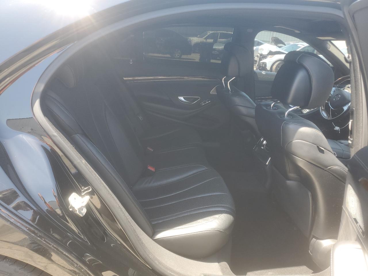 2014 Mercedes-Benz S 550 VIN: WDDUG8CB7EA018317 Lot: 57016005
