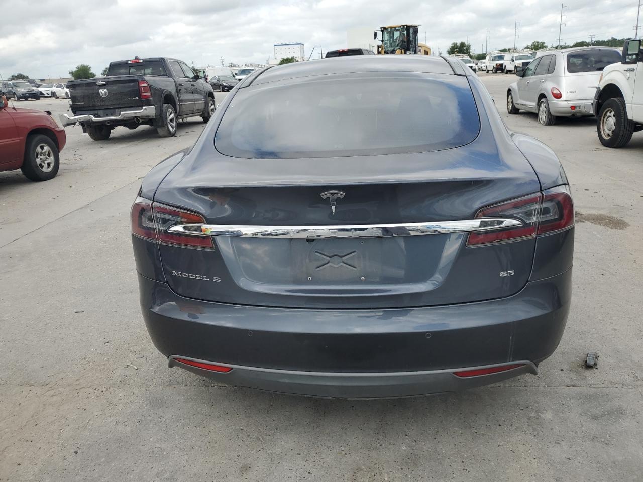 2014 Tesla Model S VIN: 5YJSA1H17EFP57219 Lot: 57132385