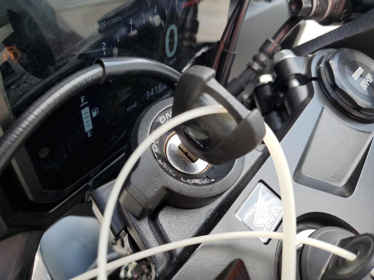 2024 Honda Cbr500 Ra VIN: MLHPC7056R5000365 Lot: 57343345