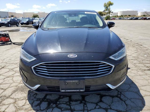  FORD FUSION 2019 Czarny