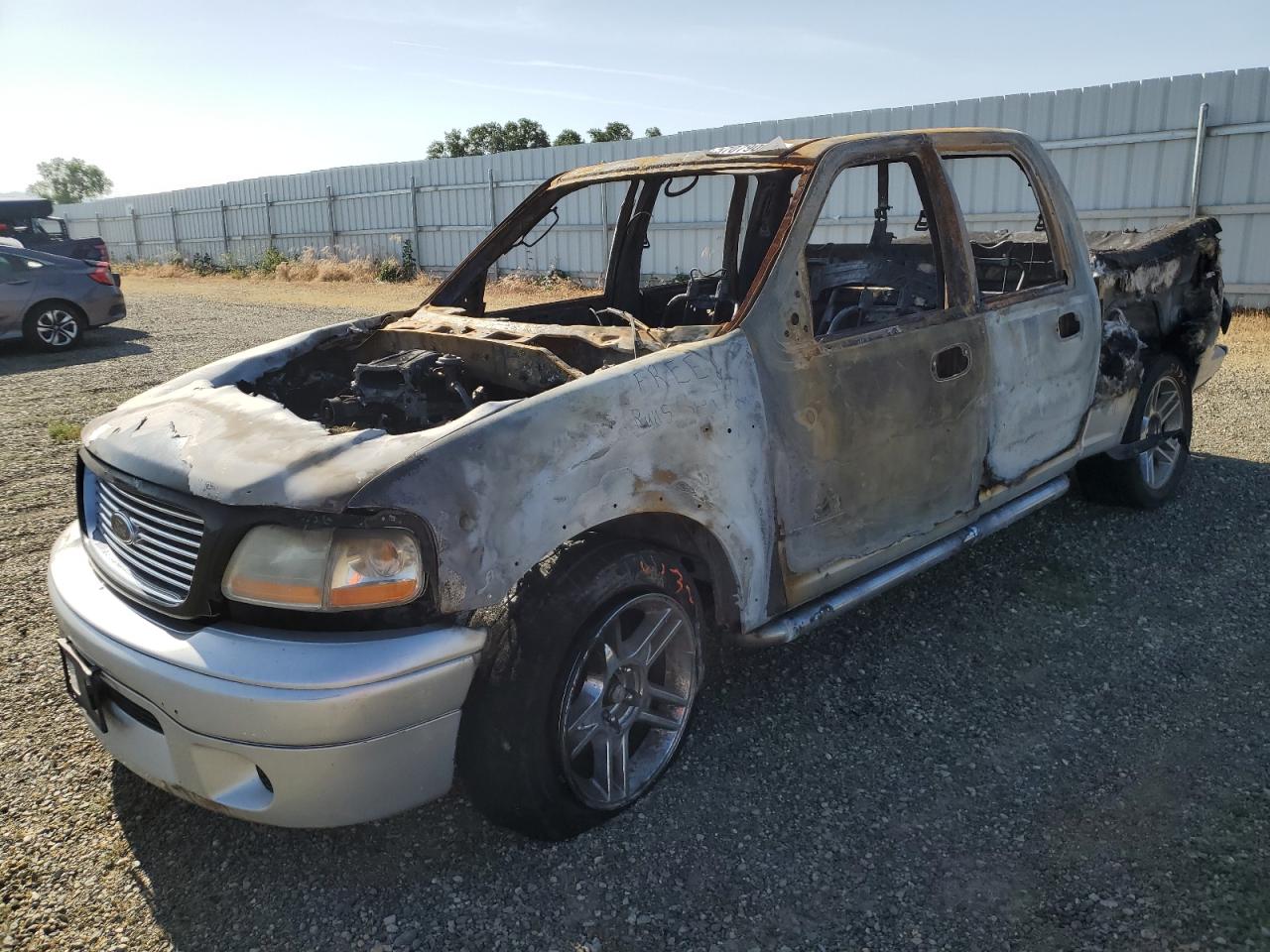 2003 Ford F150 Supercrew Harley Davidson for Sale in Anderson, CA - Vandalism