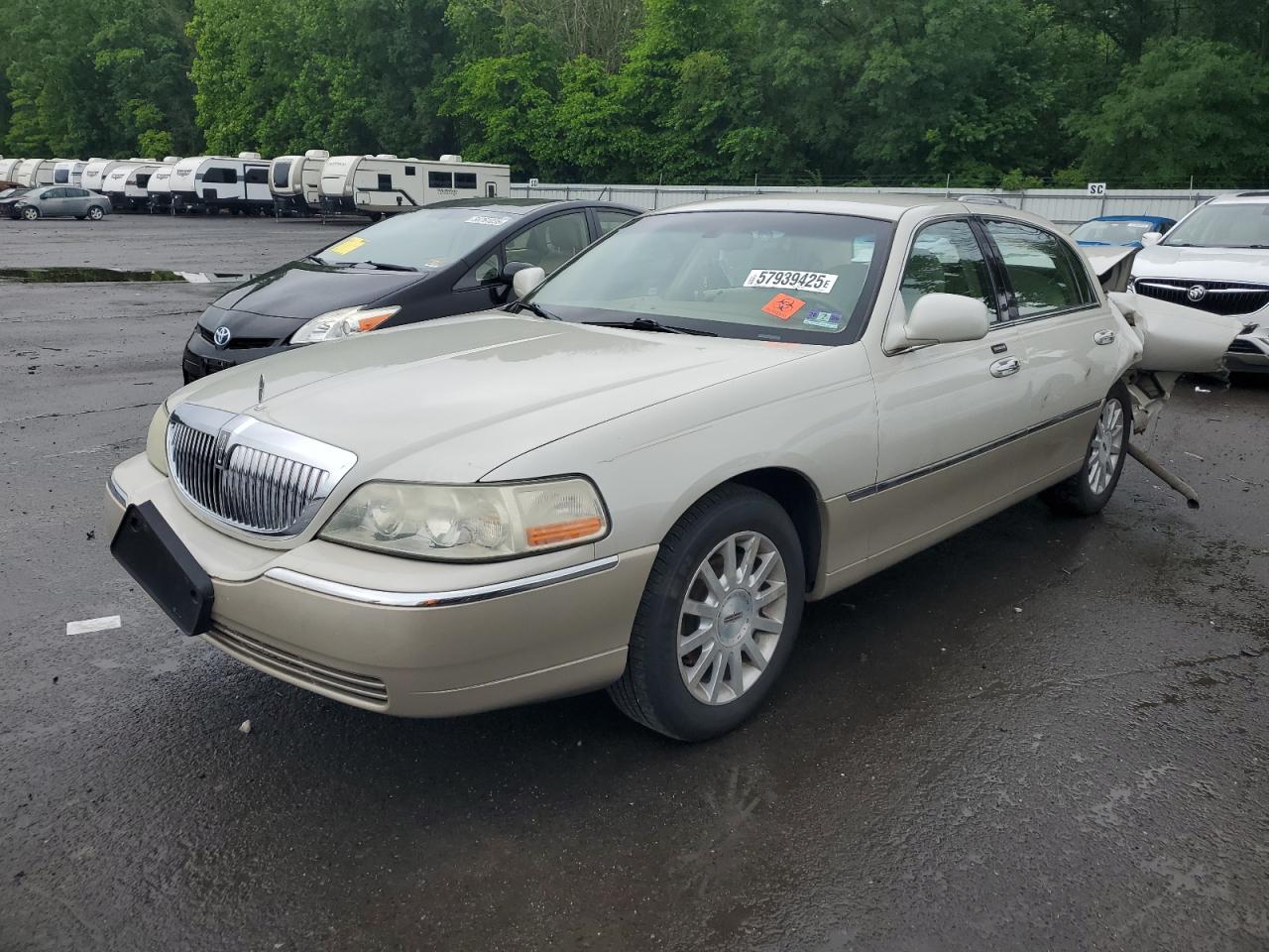 2006 Lincoln Town Car Signature на продаже в Glassboro, NJ - Rear End