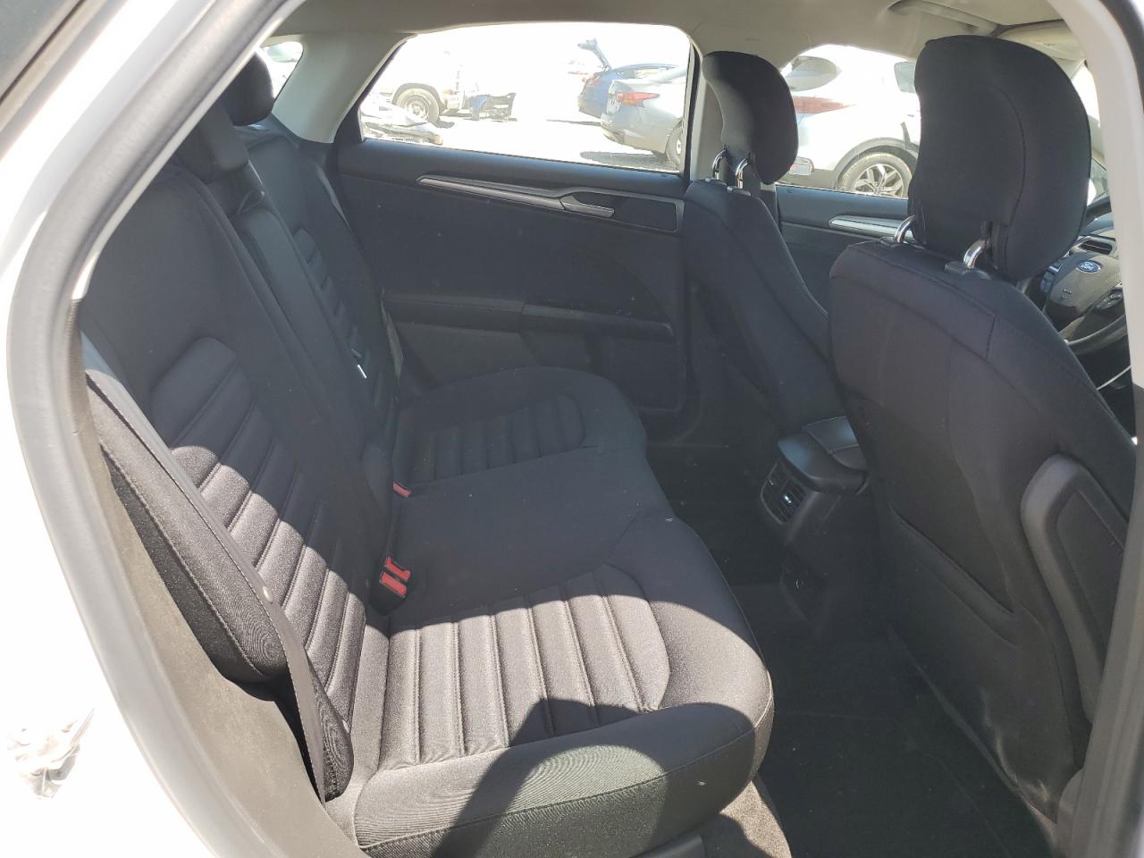 2015 Ford Fusion Se Hybrid VIN: 3FA6P0LU9FR120138 Lot: 55089255