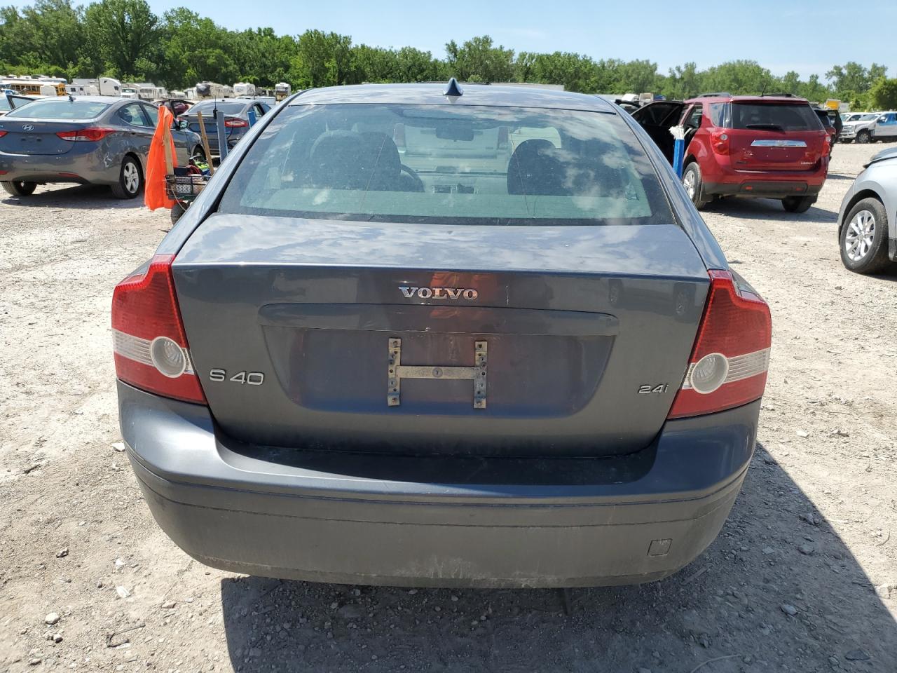 2007 Volvo S40 2.4I VIN: YV1MS382472275348 Lot: 58069685