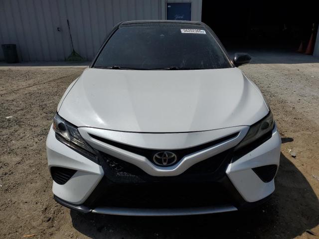  TOYOTA CAMRY 2019 White