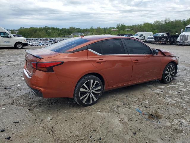  NISSAN ALTIMA 2022 Оранжевый