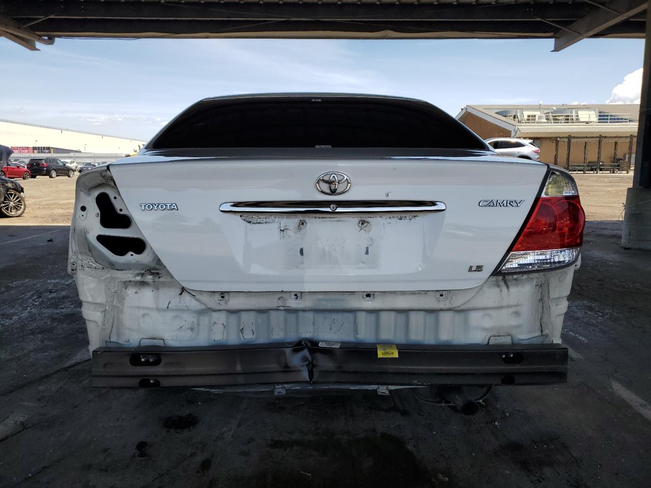 2005 Toyota Camry Le VIN: 4T1BE32K55U017396 Lot: 56883055