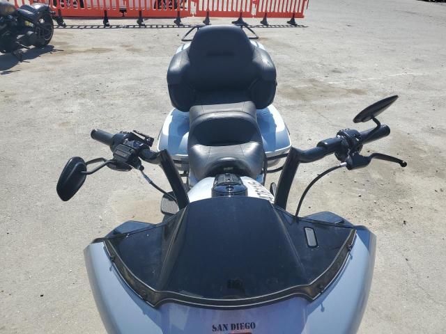  HARLEY-DAVIDSON FLTRK 2023 Сріблястий