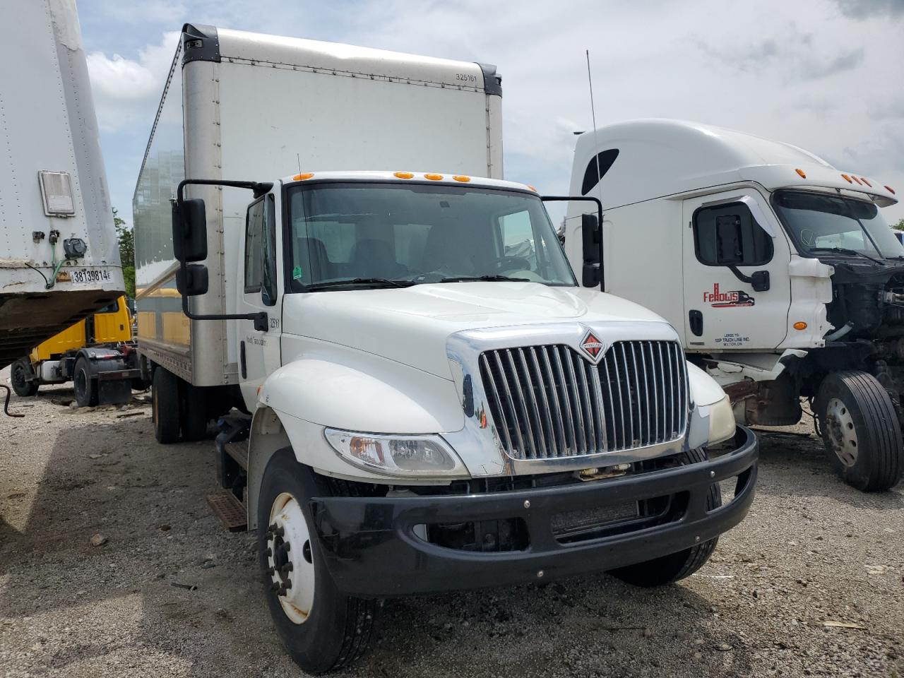 2019 International 4000 4300 zu verkaufen in Lexington, KY - Mechanical