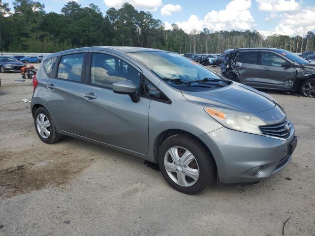 Hatchbacks NISSAN VERSA 2015 Srebrny