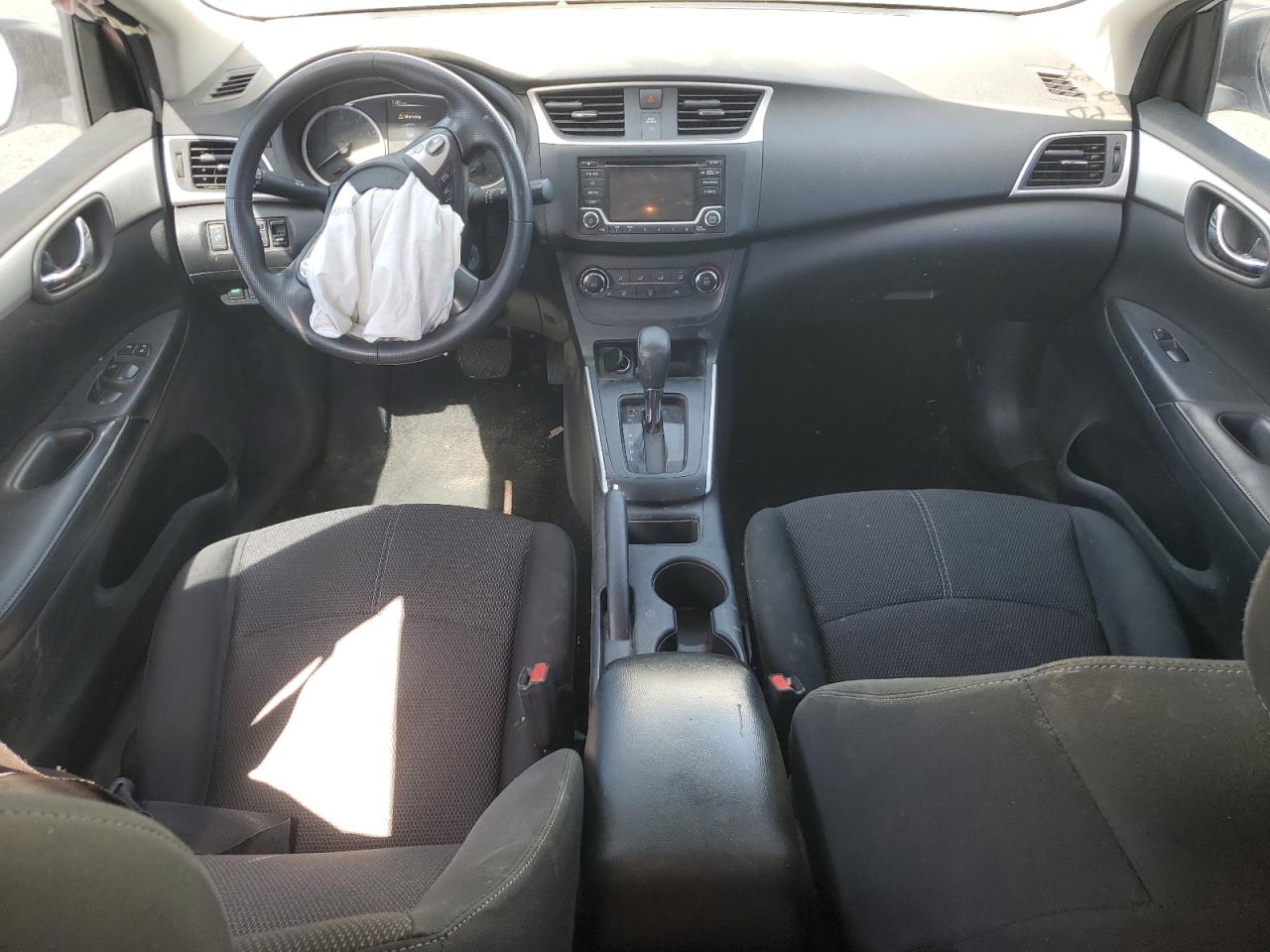 3N1AB7AP2JY245427 NISSAN SENTRA 2018