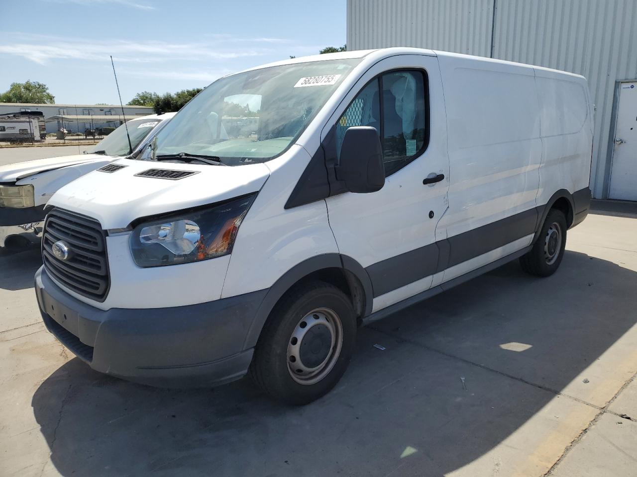 Sacramento, CA에서 판매 중인 2017 Ford Transit T-150 - Minor Dent/Scratches