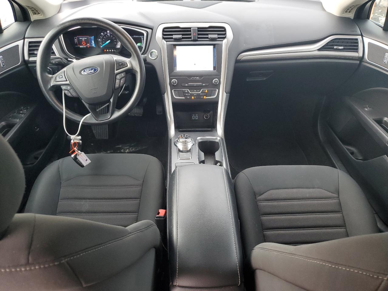 2019 Ford Fusion Se VIN: 3FA6P0LUXKR184067 Lot: 54039075