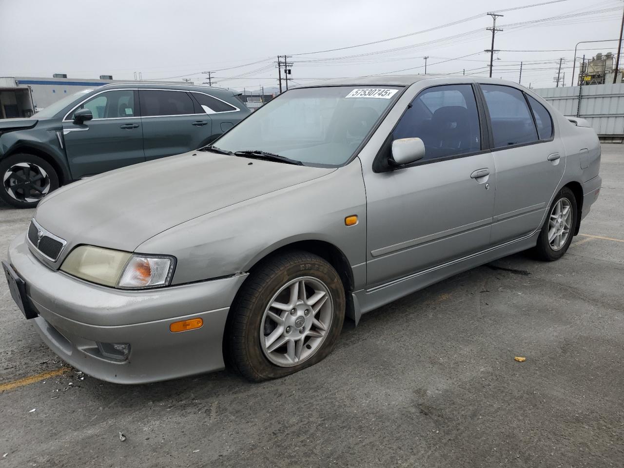 2000 Infiniti G20  продається в Sun Valley, CA - Side