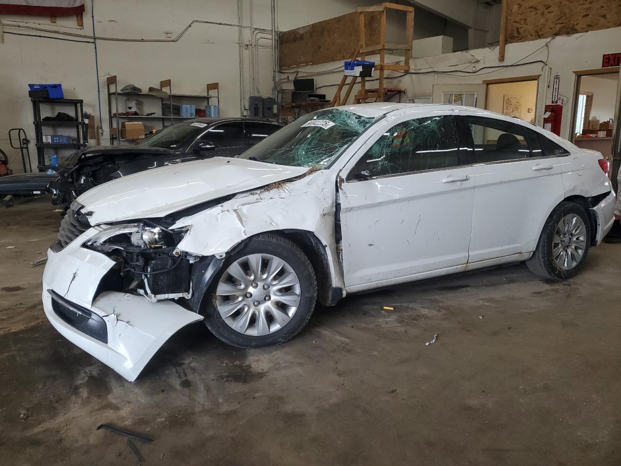 2014 Chrysler 200 Lx იყიდება Ham Lake-ში, MN - Rollover