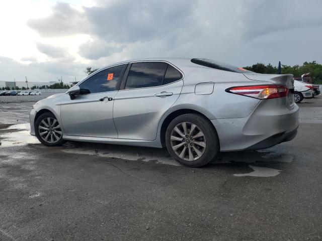  TOYOTA CAMRY 2018 Silver