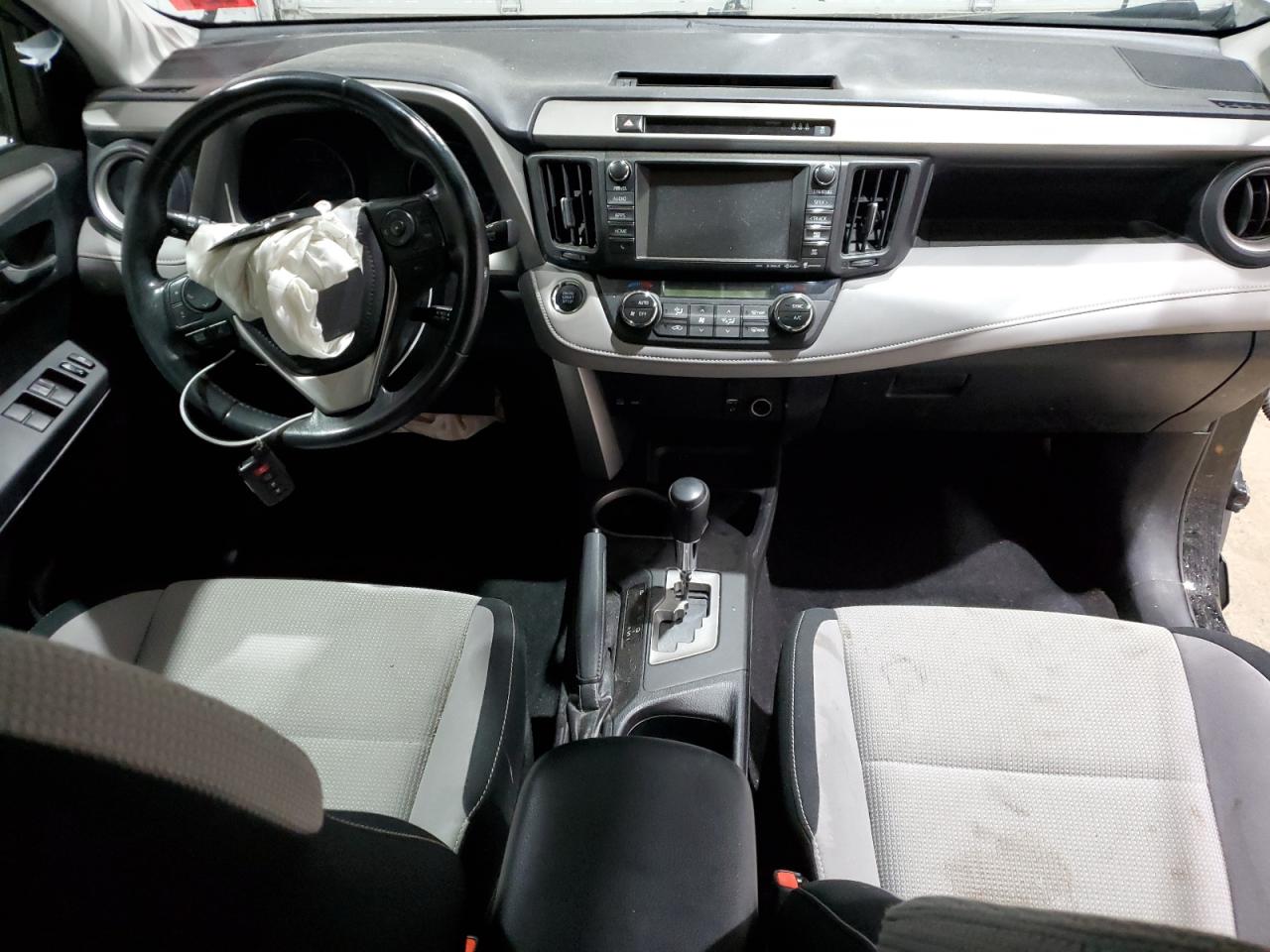 2017 Toyota Rav4 Xle VIN: 2T3RFREV4HW579533 Lot: 57863815