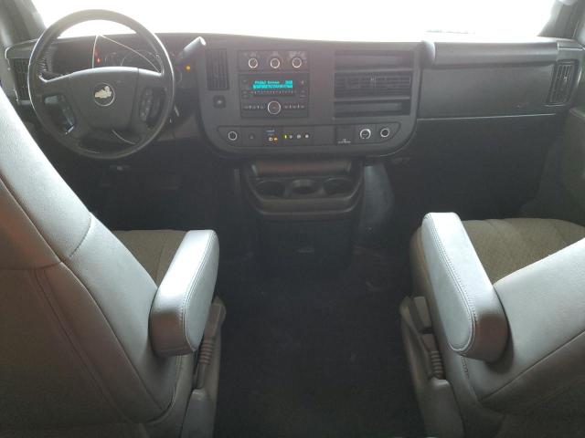  CHEVROLET EXPRESS 2020 Серебристый