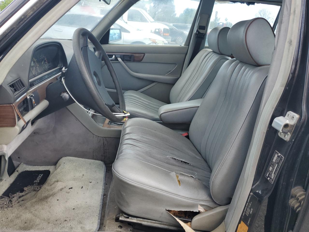 1984 Mercedes-Benz 380 Se VIN: WDBCA32A4EA086608 Lot: 56959315