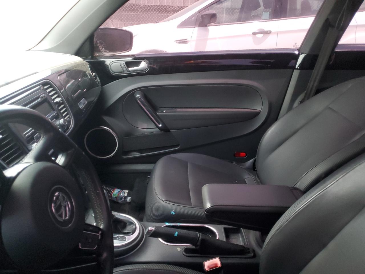 2014 Volkswagen Beetle VIN: 3VWJ07AT6EM657490 Lot: 56752285