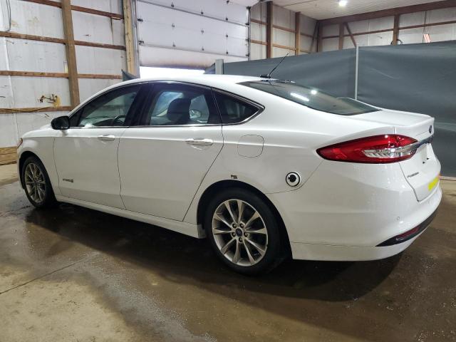  FORD FUSION 2018 Белый