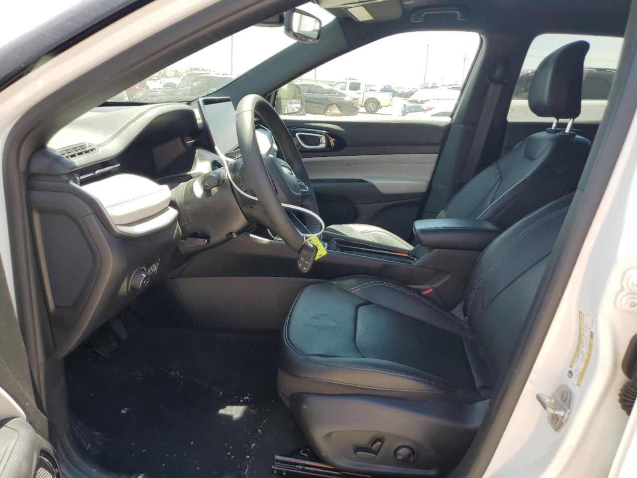 2025 Jeep Compass Limited VIN: 3C4NJDCNXST540995 Lot: 56967575
