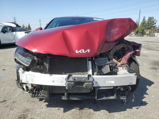  KIA K5 2022 Burgundy