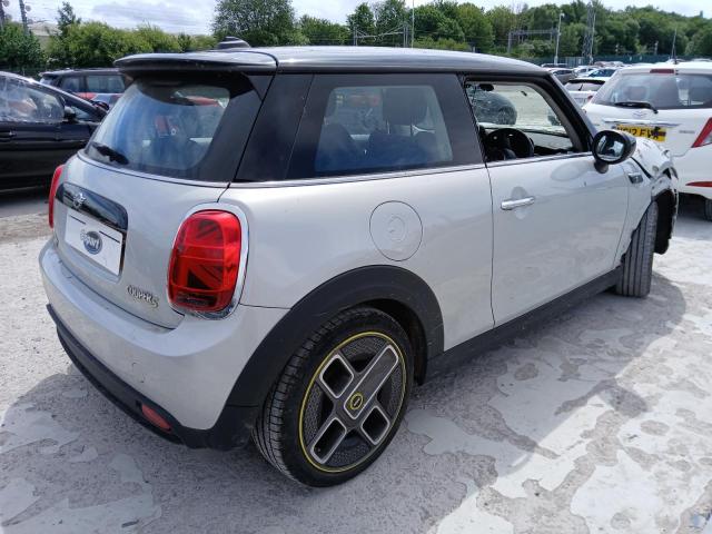 2022 MINI COOPER S E