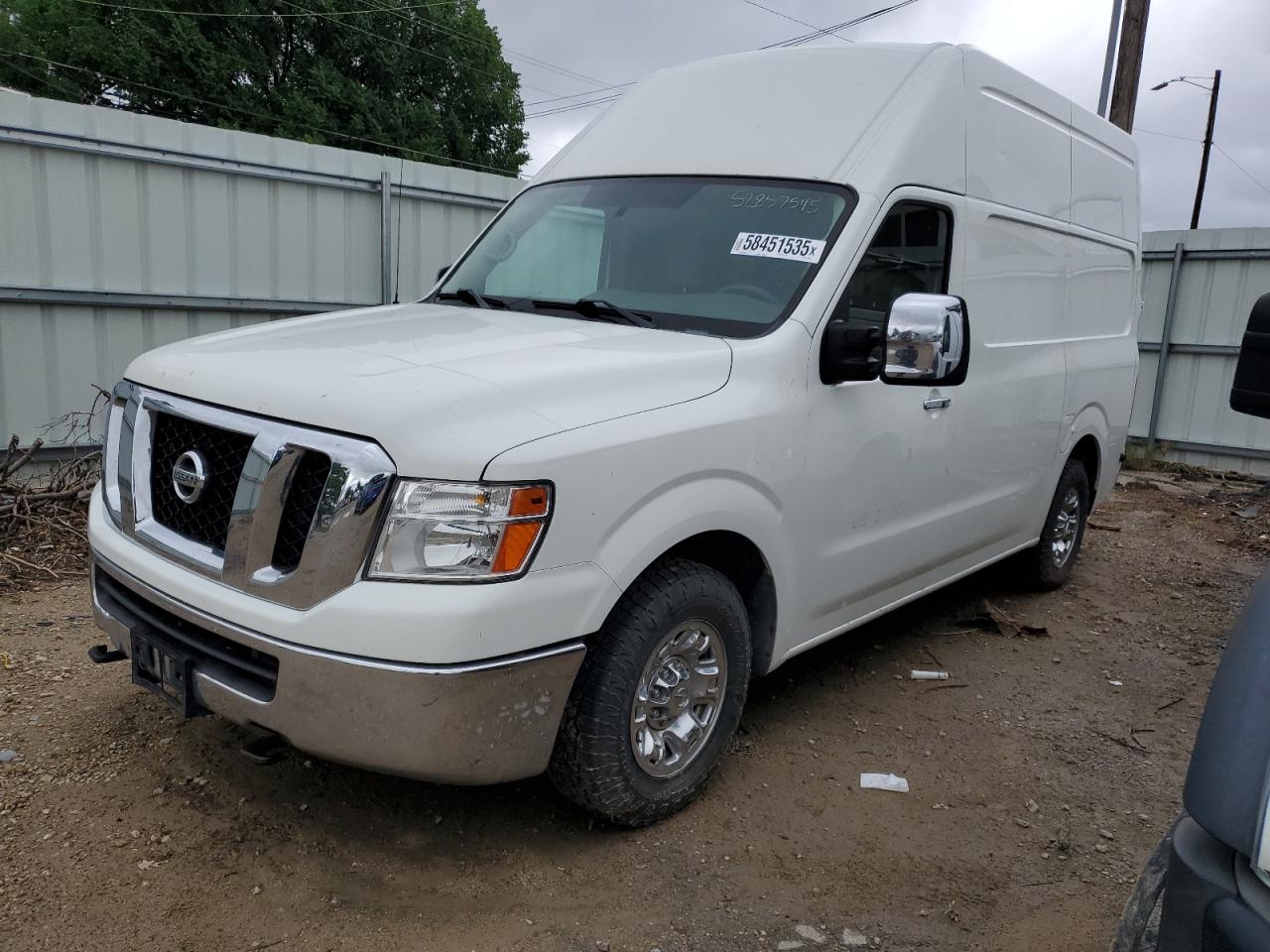 2018 Nissan Nv 2500 S na sprzedaż w Wichita, KS - Side
