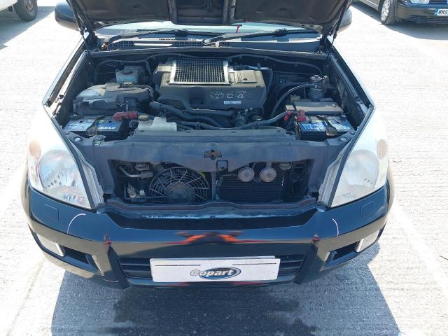 2004 TOYOTA LANDCRUISE