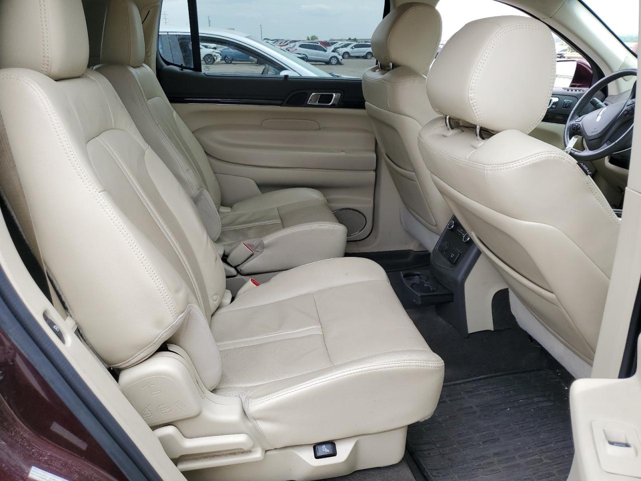 2019 Lincoln Mkt VIN: 2LMHJ5AT0KBL00273 Lot: 56232495