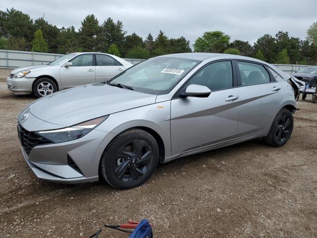  HYUNDAI ELANTRA 2022 Серебристый