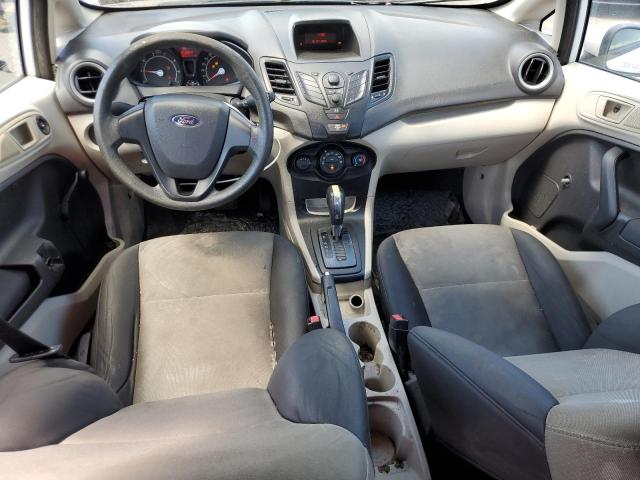  FORD FIESTA 2013 Белый