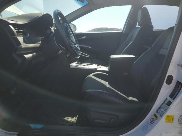 Седаны TOYOTA CAMRY 2013 Белы