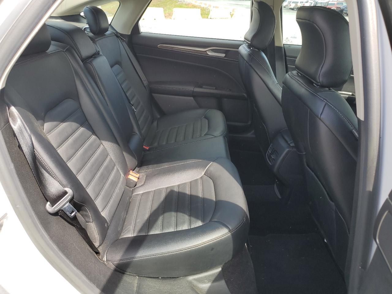 2017 Ford Fusion Se Hybrid VIN: 3FA6P0LU6HR409724 Lot: 54028135