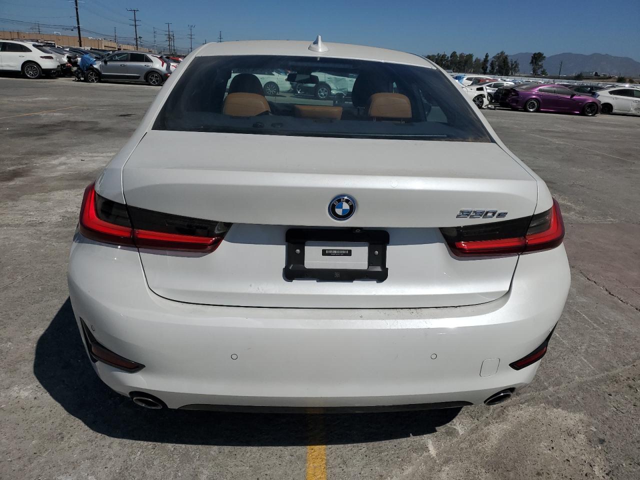 2022 BMW 330E VIN: 3MW5P7J09N8C23270 Lot: 56842195