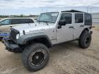 2011 Jeep Wrangler Unlimited Rubicon zu verkaufen in Cedar Rapids, IA - Rear End