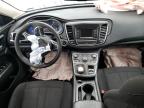 2016 Chrysler 200 Limited zu verkaufen in New Britain, CT - Front End