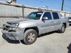2002 Chevrolet Avalanche C1500 للبيع في Los Angeles، CA - Front End